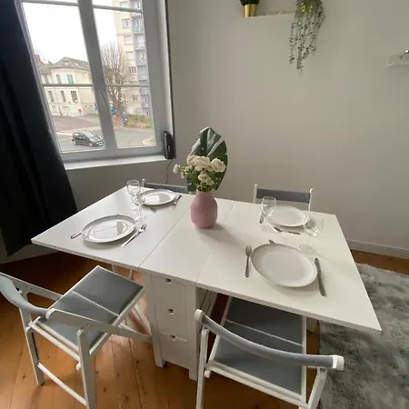 Grey Cosy Apartamento Louviers Exterior foto