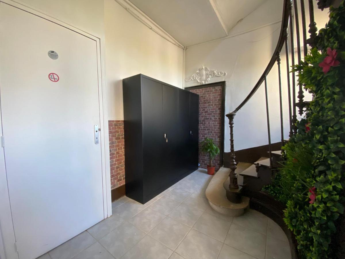 Apartment Grey Cosy
