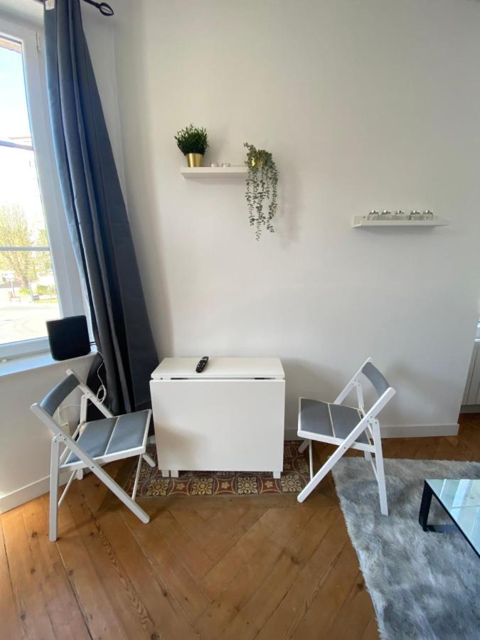 Grey Cosy Apartment *